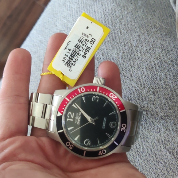 Invicta Swiss Watches - Picture 1 of 4
